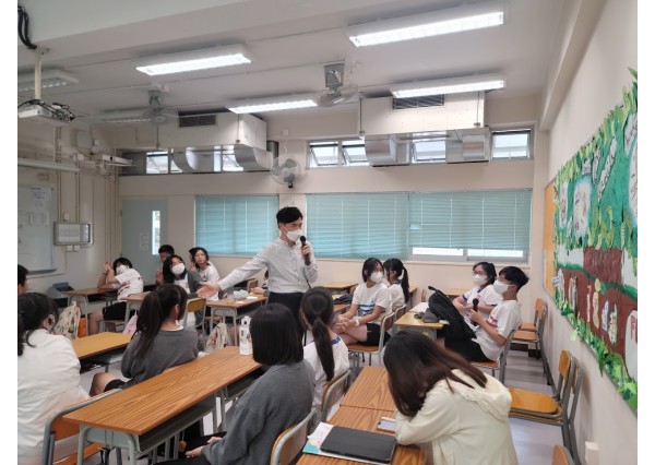 與「趙聿修紀念中學」合辦 「朋輩輔導員訓練（調解技巧）」第一課 ( 2023年11月6日 )